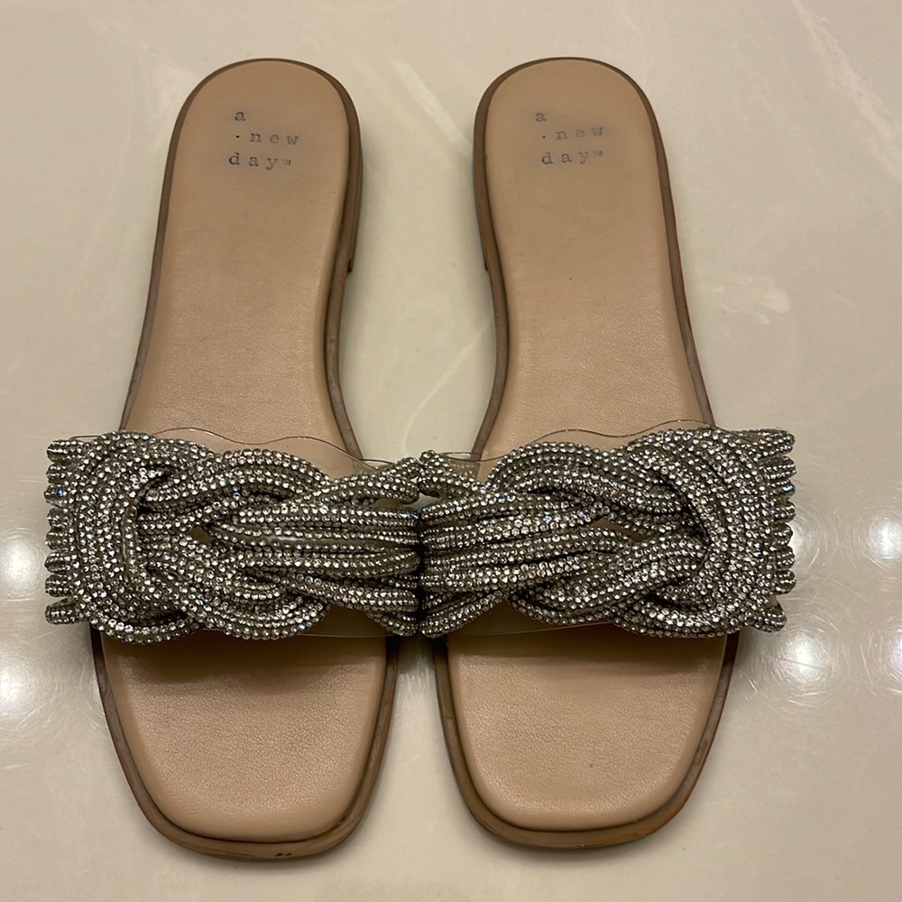 Very cute stylish rhinestone sandal